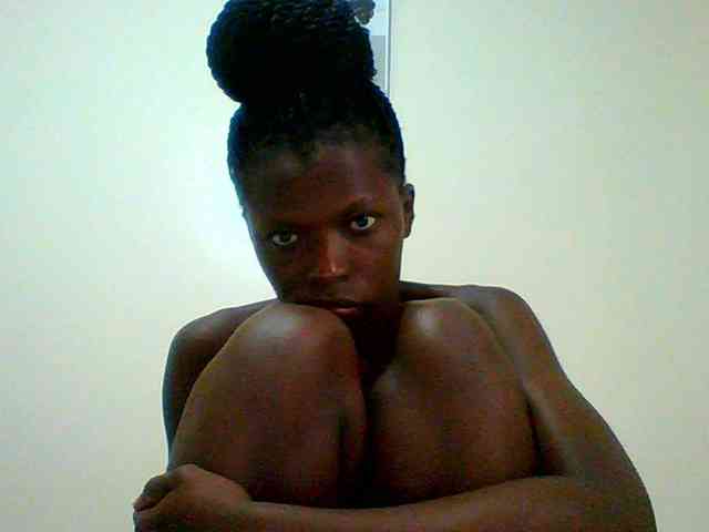 Bella-22 webcam