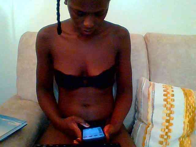Bella-22 webcam