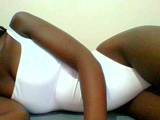 Bella-22 webcam
