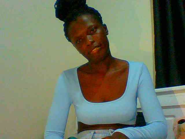 Bella-22 webcam