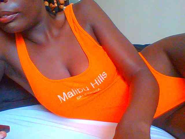 Bella-22 webcam