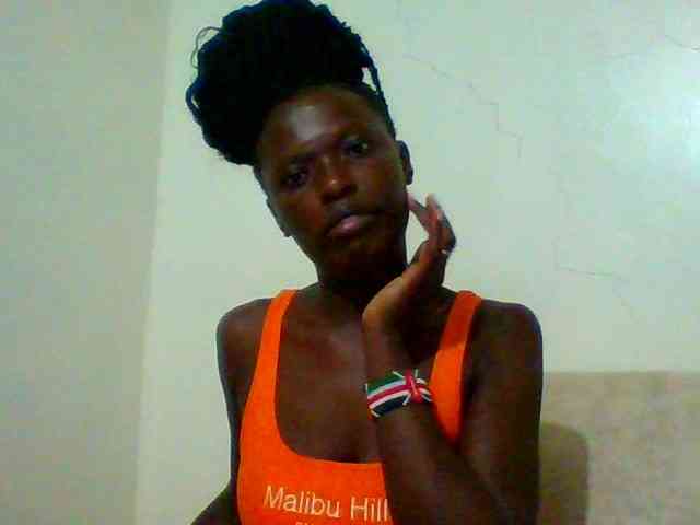Bella-22 webcam