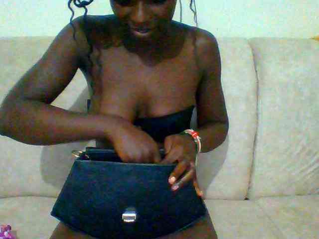 Bella-22 webcam