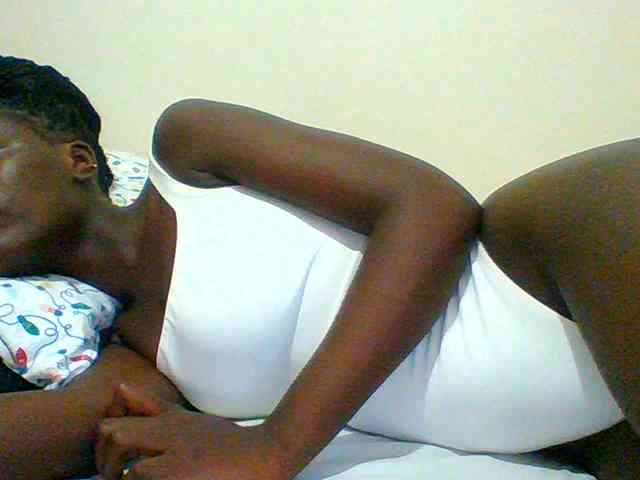 Bella-22 webcam