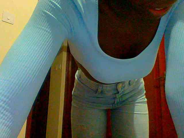 Bella-22 webcam
