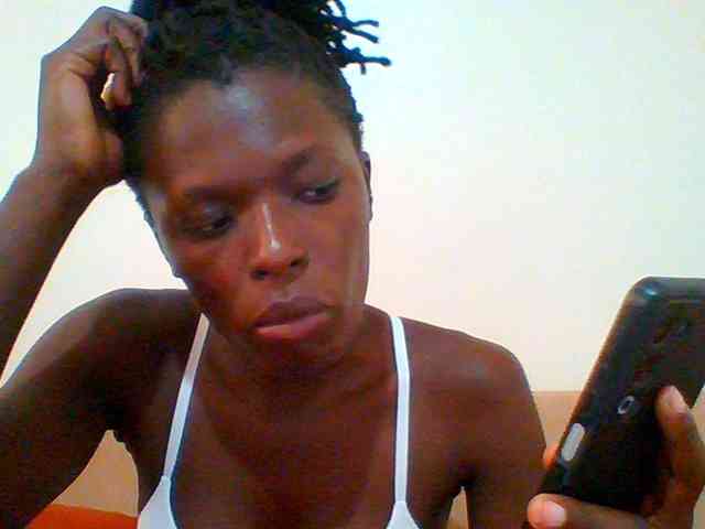 Bella-22 webcam