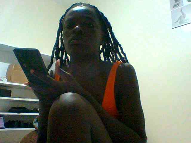 Bella-22 webcam