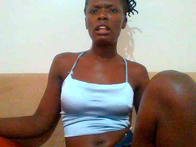 Bella-22 webcam
