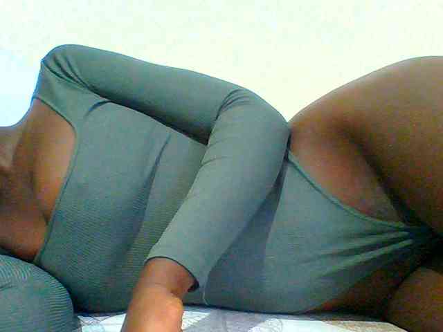 Bella-22 webcam