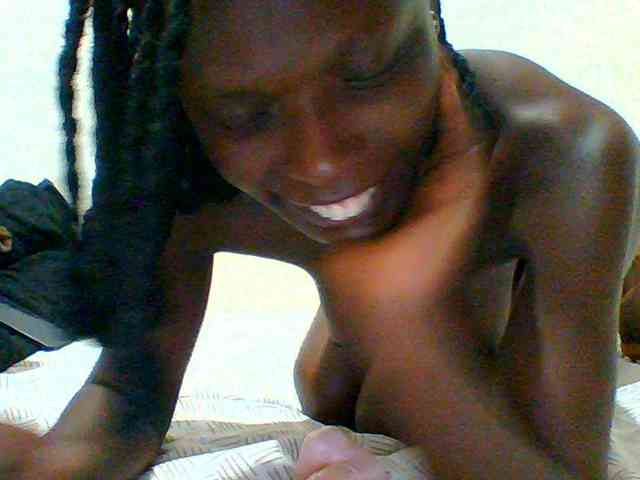 Bella-22 webcam