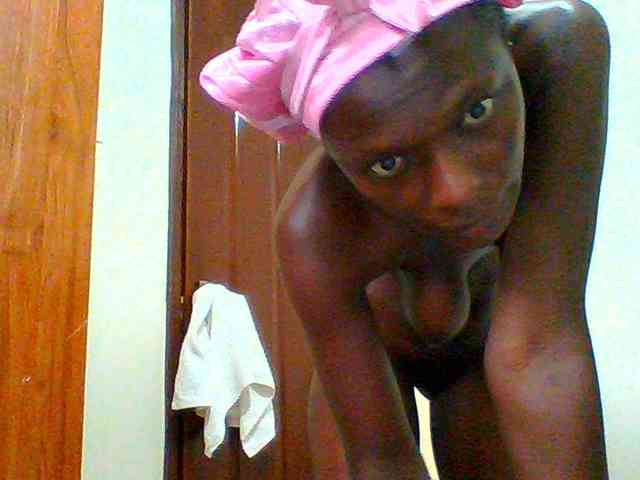 Bella-22 webcam