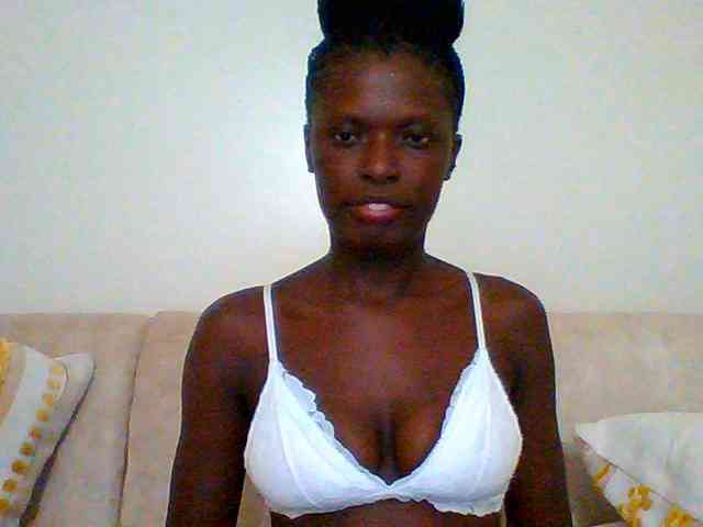 Bella-22 webcam