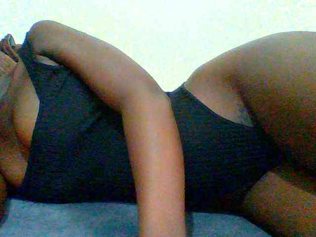 Bella-22 webcam