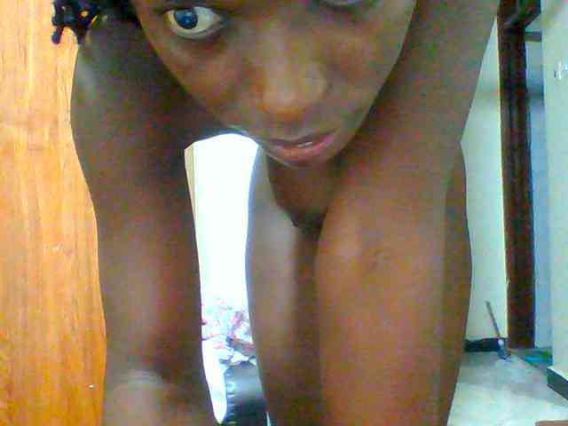 Bella-22 webcam