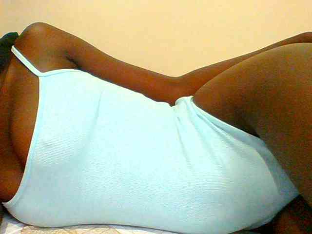 Bella-22 webcam