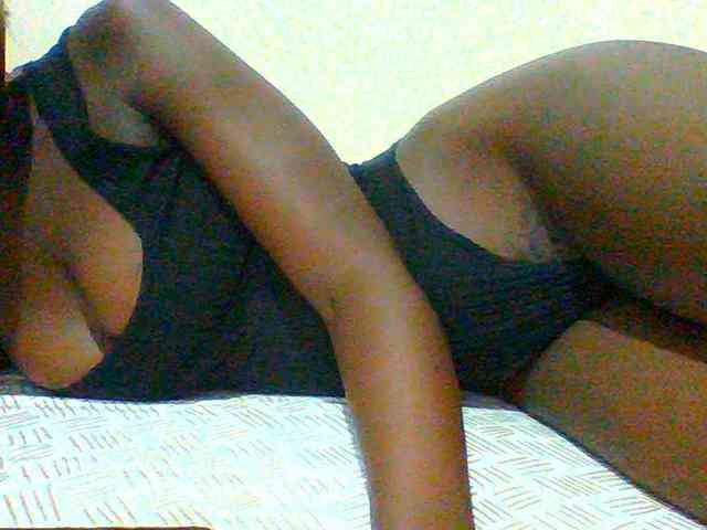 Bella-22 webcam