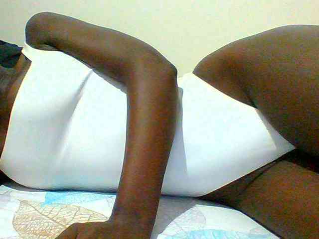 Bella-22 webcam