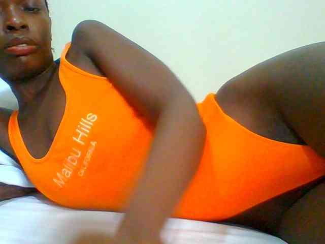 Bella-22 webcam