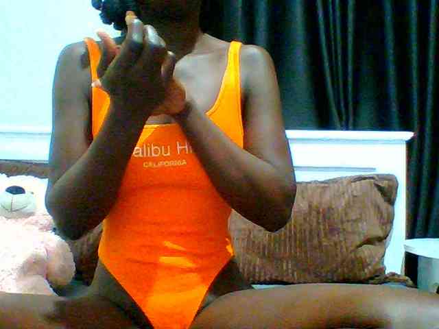Bella-22 webcam