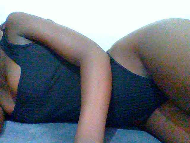 Bella-22 webcam