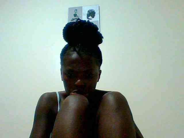 Bella-22 webcam