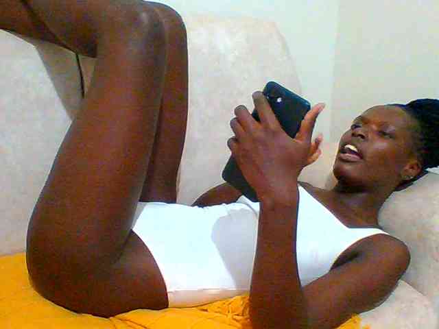 Bella-22 webcam