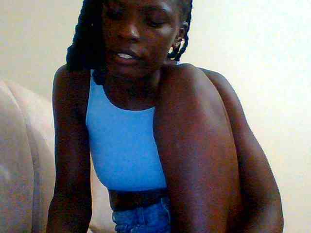 Bella-22 webcam