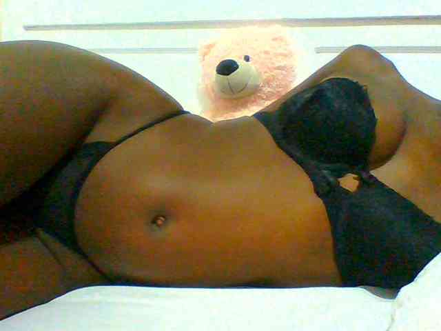 Bella-22 webcam