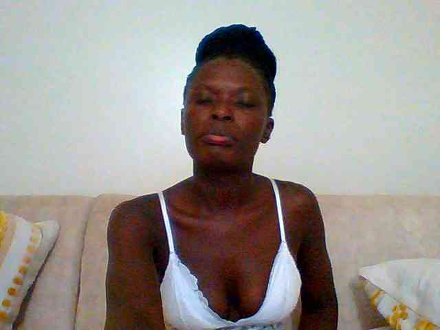 Bella-22 webcam