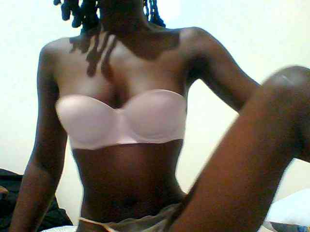 Bella-22 webcam