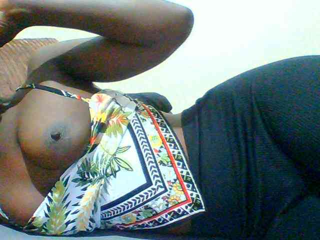 Bella-22 webcam
