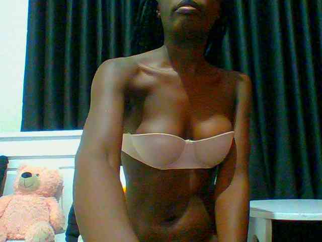 Bella-22 webcam