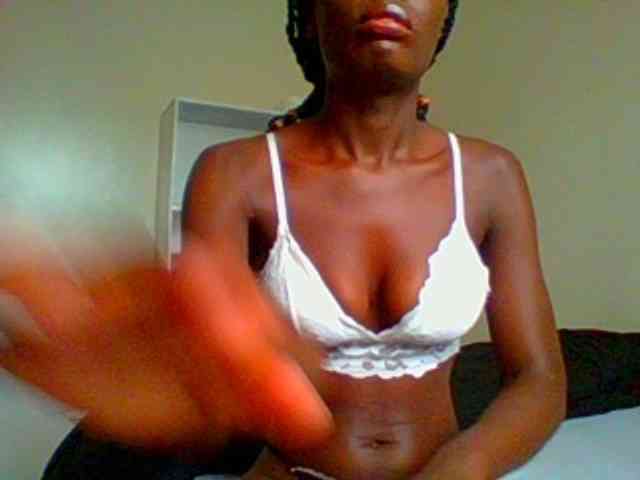 Bella-22 webcam