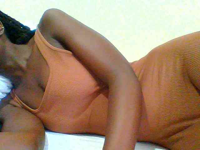 Bella-22 webcam