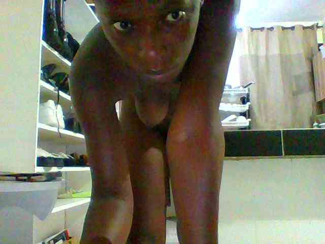 Bella-22 webcam