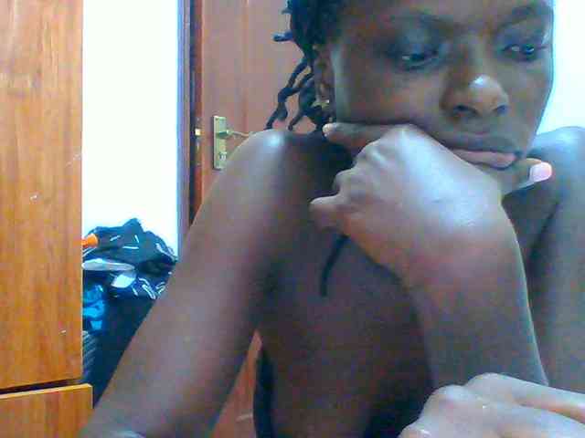 Bella-22 webcam