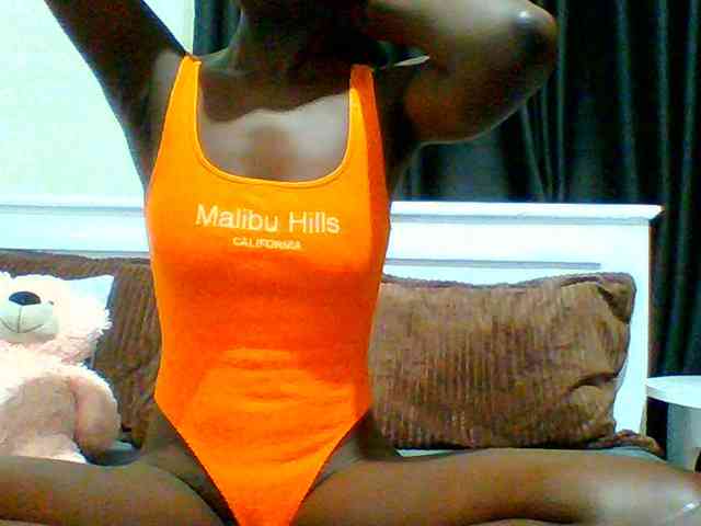 Bella-22 webcam