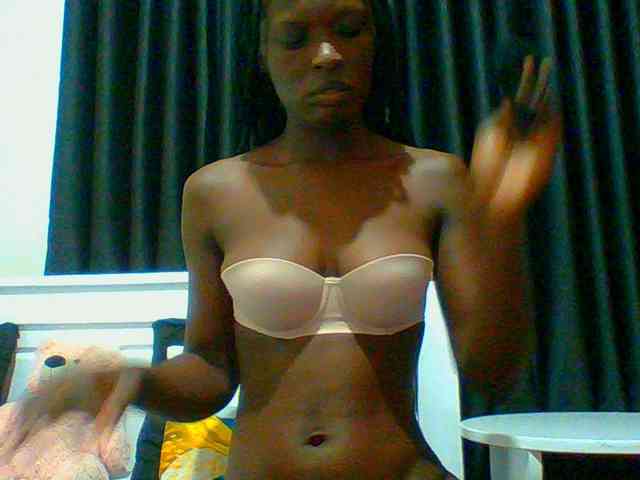 Bella-22 webcam