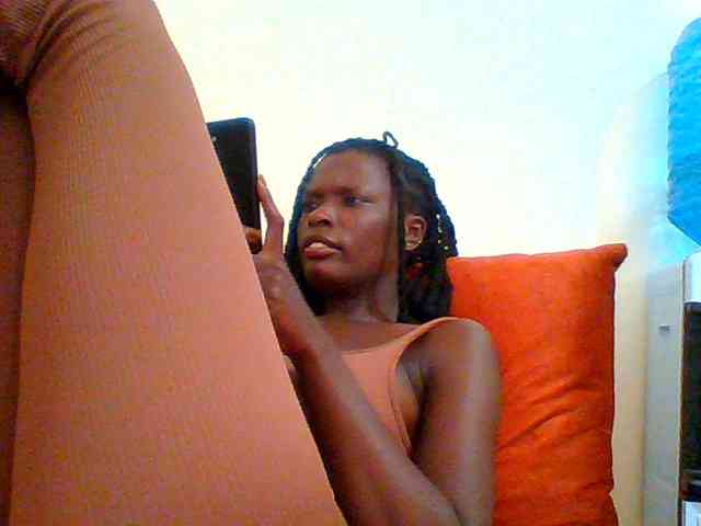 Bella-22 webcam