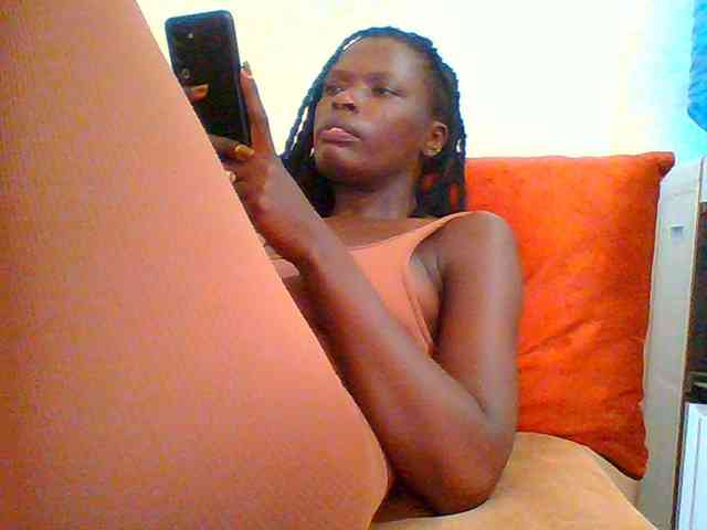 Bella-22 webcam