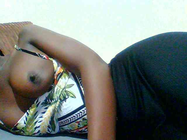 Bella-22 webcam