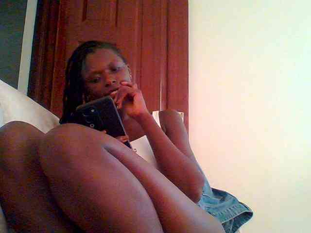 Bella-22 webcam