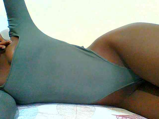 Bella-22 webcam