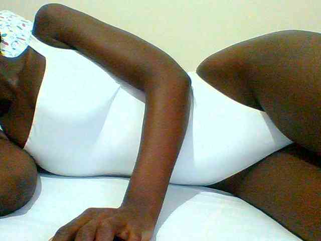 Bella-22 webcam