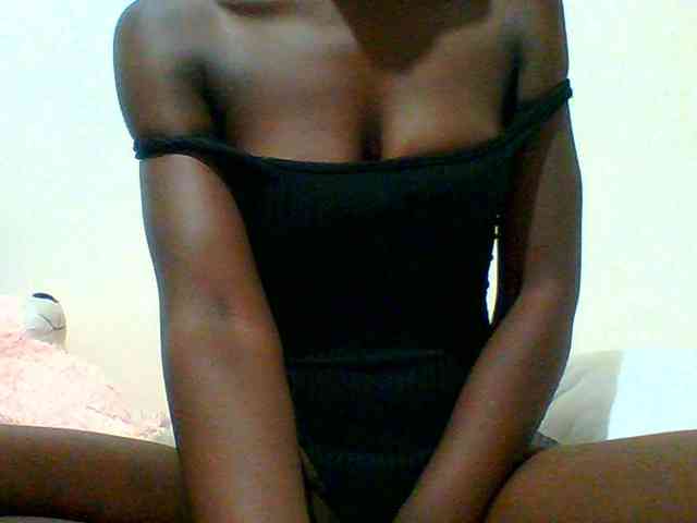 Bella-22 webcam