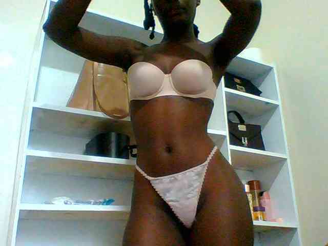 Bella-22 webcam