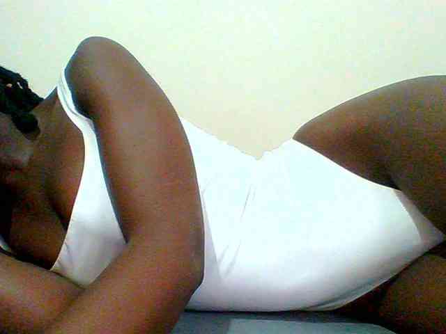 Bella-22 webcam