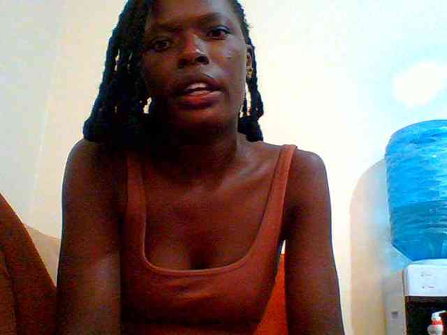 Bella-22 webcam