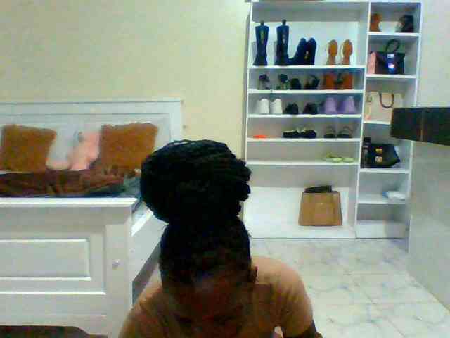 Bella-22 webcam