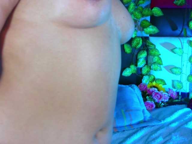 giselemerchanx live webcam show